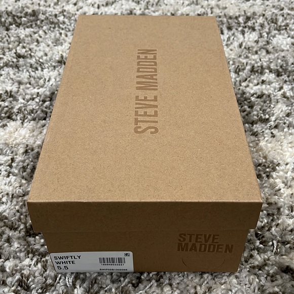 👟 Shoes, Sneakers, White, Slip On, Canvas, Steve Madden, Designer - Picture 10 of 10